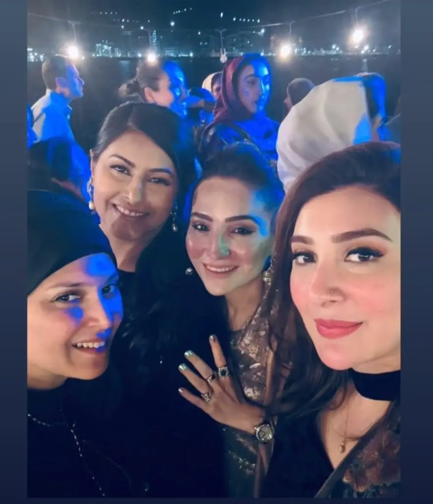 عائشہ خان کی دبئی میں شادی کی تصاویر