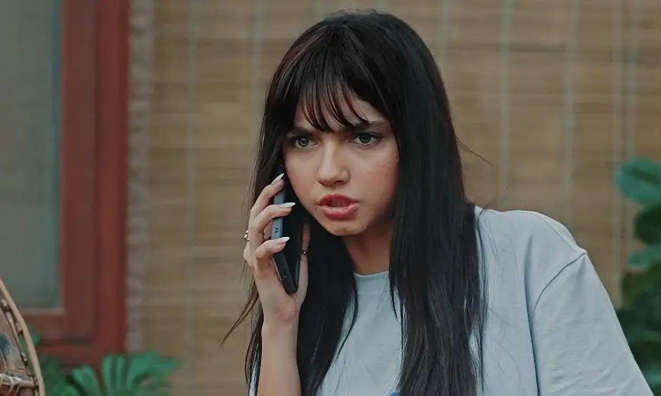 بھاری میک اپ نے جوڈوا میں عینا آصف کی جلد کو تباہ کردیا