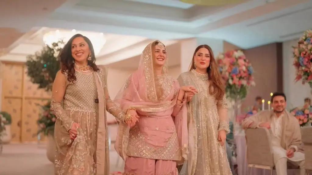 مکہ مکرمہ سے کوبرا خان اور گوہر رشید رخستی ویڈیو