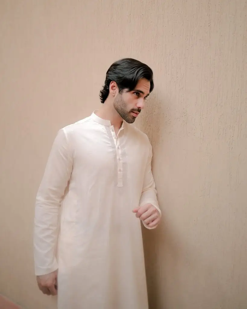 نیلم کے عید فوٹوشوٹ میں ماورا ہاکین اور عامر گیلانی شائن