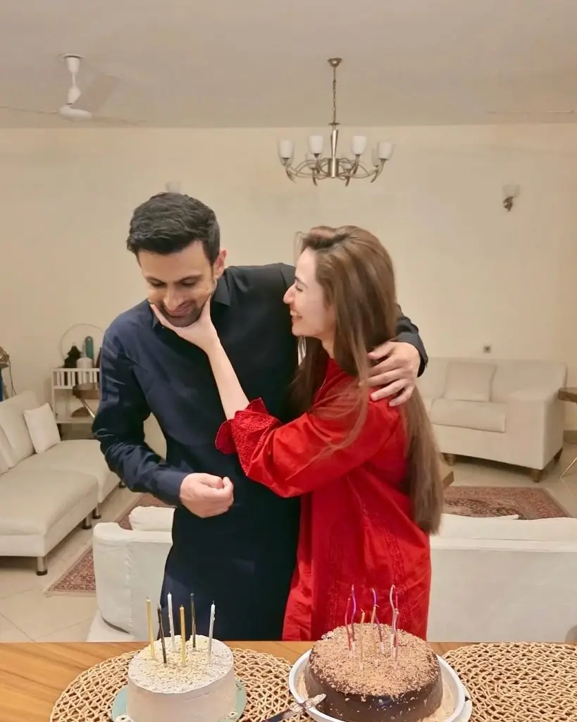 ثنا جاوید نے شوہر شعیب ملک سے محبت کا اظہار کیا