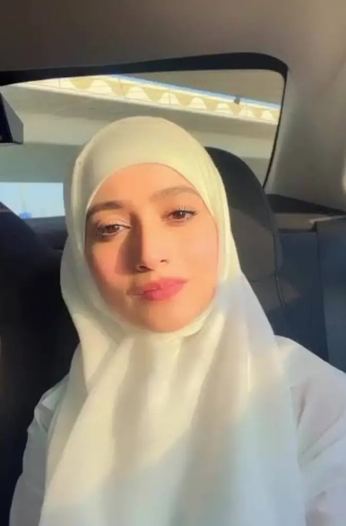الیز شاہ کے بدتمیز سلوک پر زرنیش خان کا رد عمل