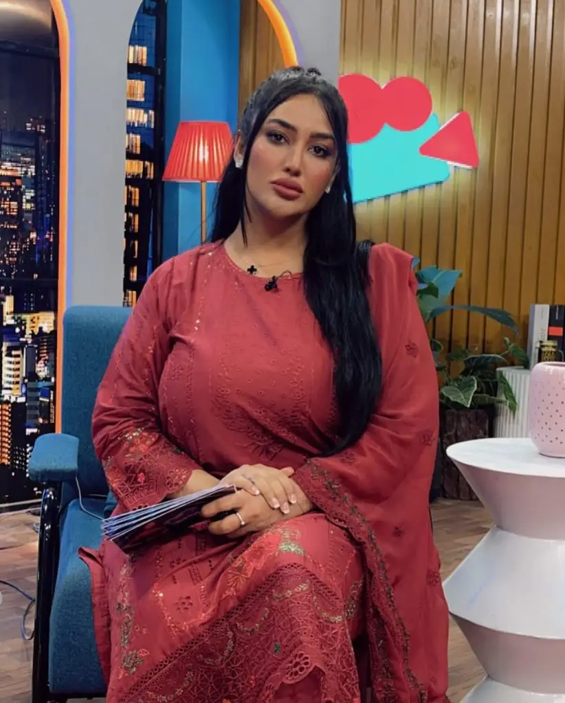 اپنے ٹی وی شو میں متیرہ کی جرات مندانہ پیشی نے تنقید کی