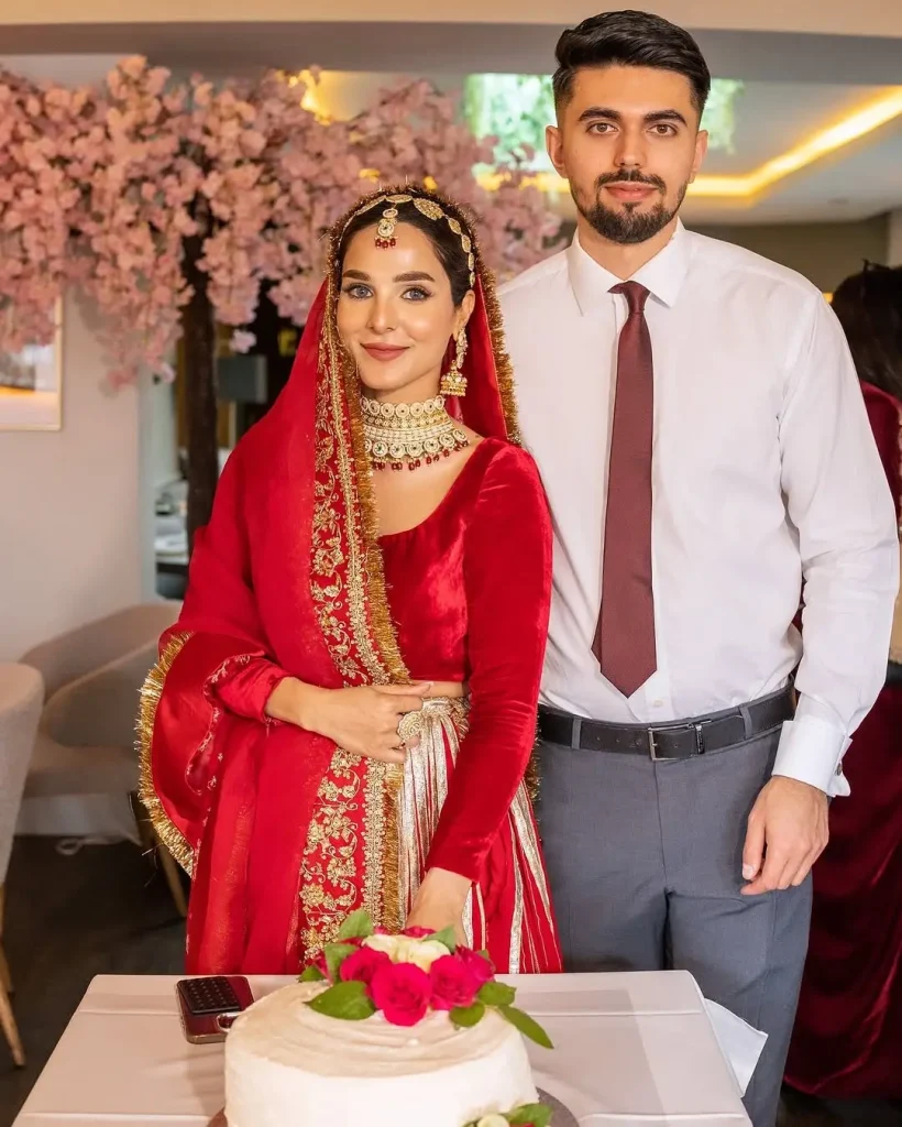 مہرونیسا اقبال اپنی شادی کی تفصیلات شیئر کرتی ہیں