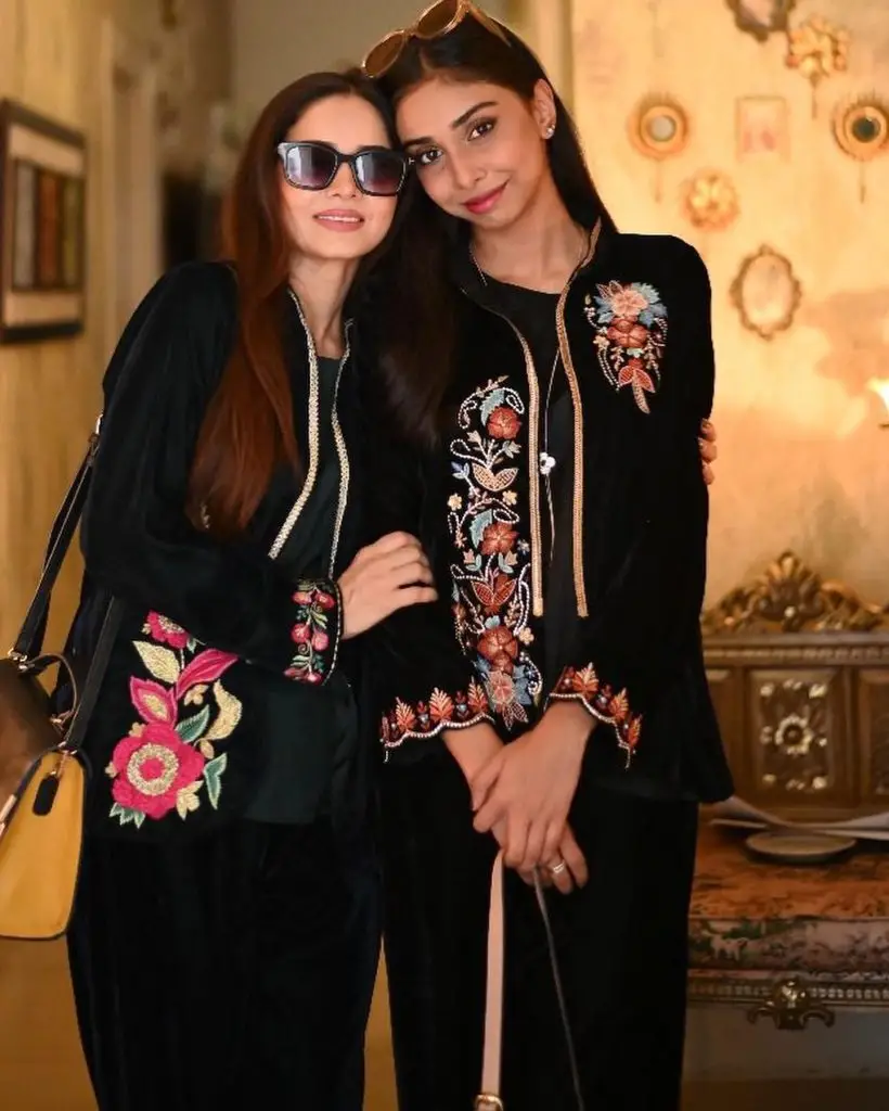 فہیما اوون عید 1 دن سے نمٹنے کے لئے جو شوہر کی سالگرہ ہے