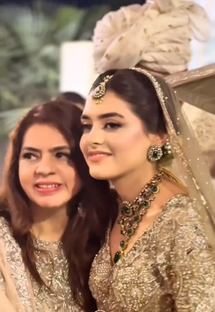 عمر شاہ زاد اور شانزی لودھی رخستی ویڈیو