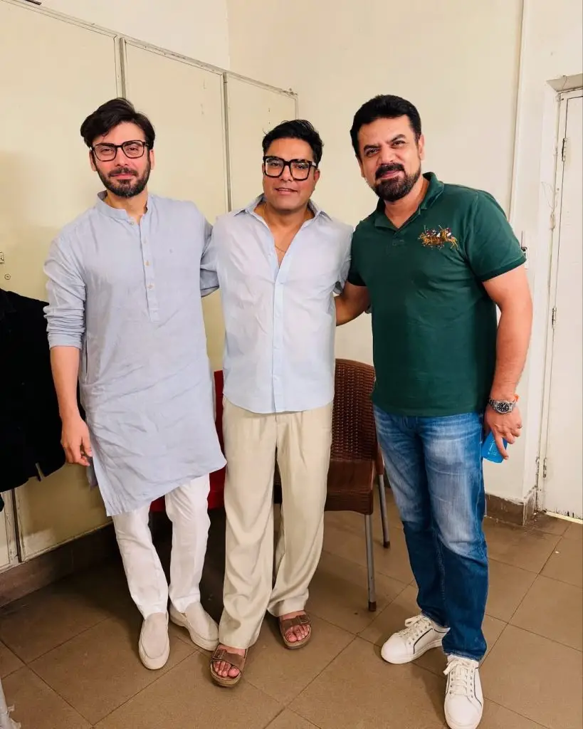بندر کے کاروبار پروموشنز کے لئے جانچ پڑتال کے تحت فواد خان