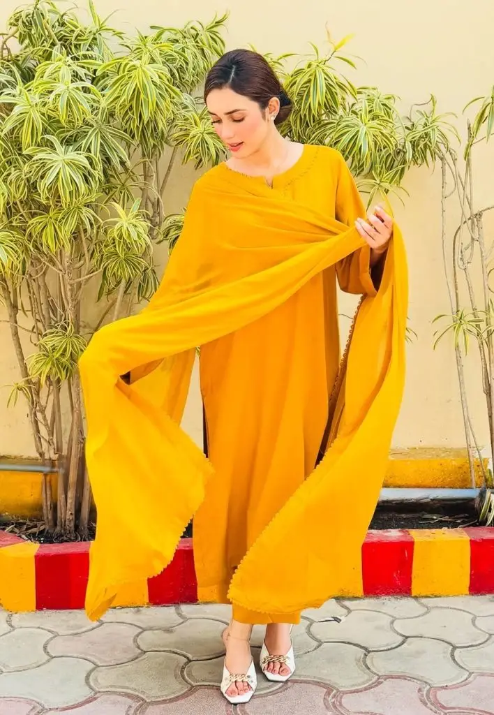 ڈرامہ سیریل نقاب بی ٹی ایس کی تصاویر