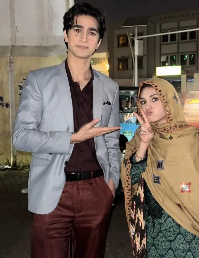 ڈرامہ سیریل نقاب بی ٹی ایس کی تصاویر