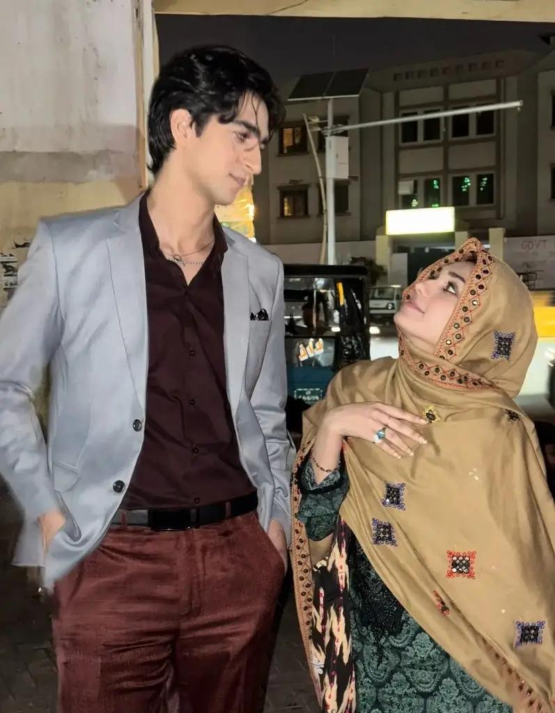 ڈرامہ سیریل نقاب بی ٹی ایس کی تصاویر