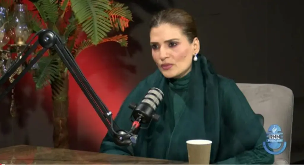 حب الوطنی اور پاکستانی مشہور شخصیات کے روی attitude ہ پر ریشم کا مقابلہ