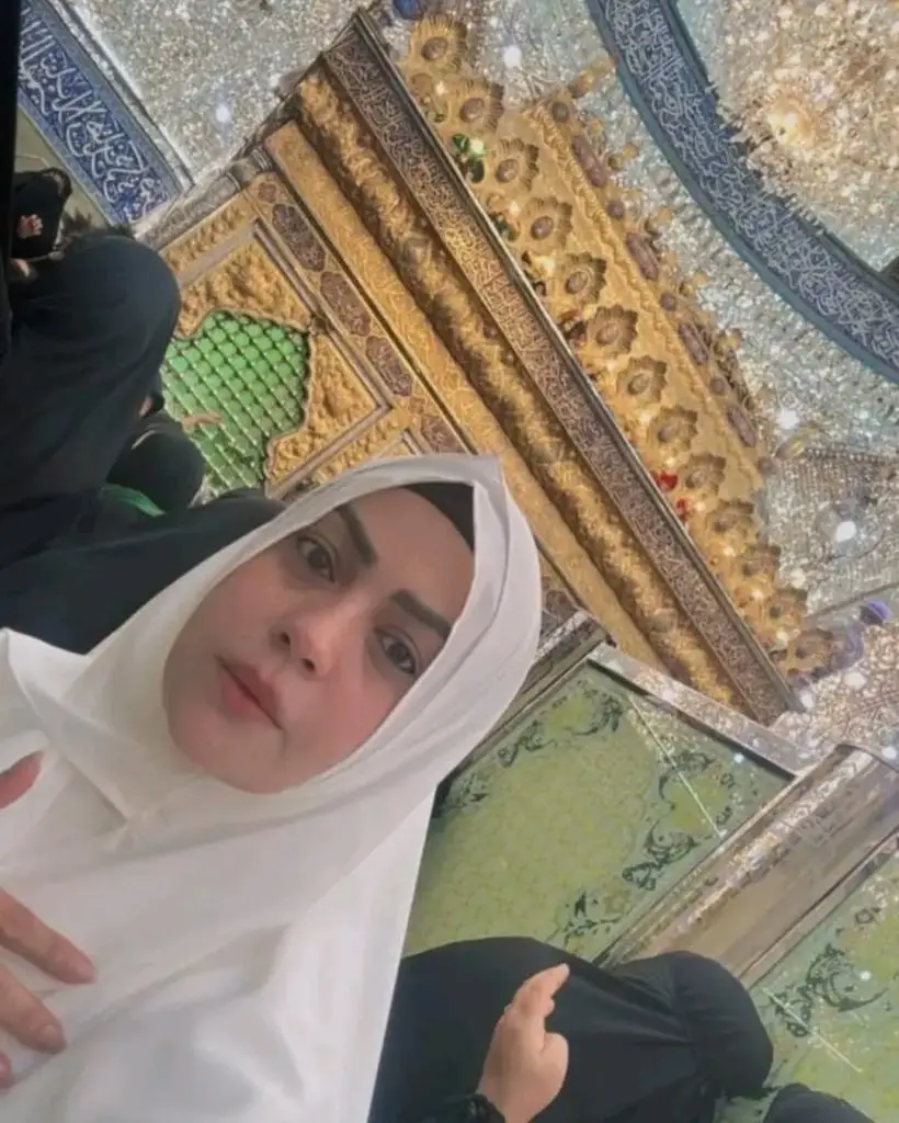 سدیہ امام نے عراق کے کربلا سے تصاویر شیئر کیں
