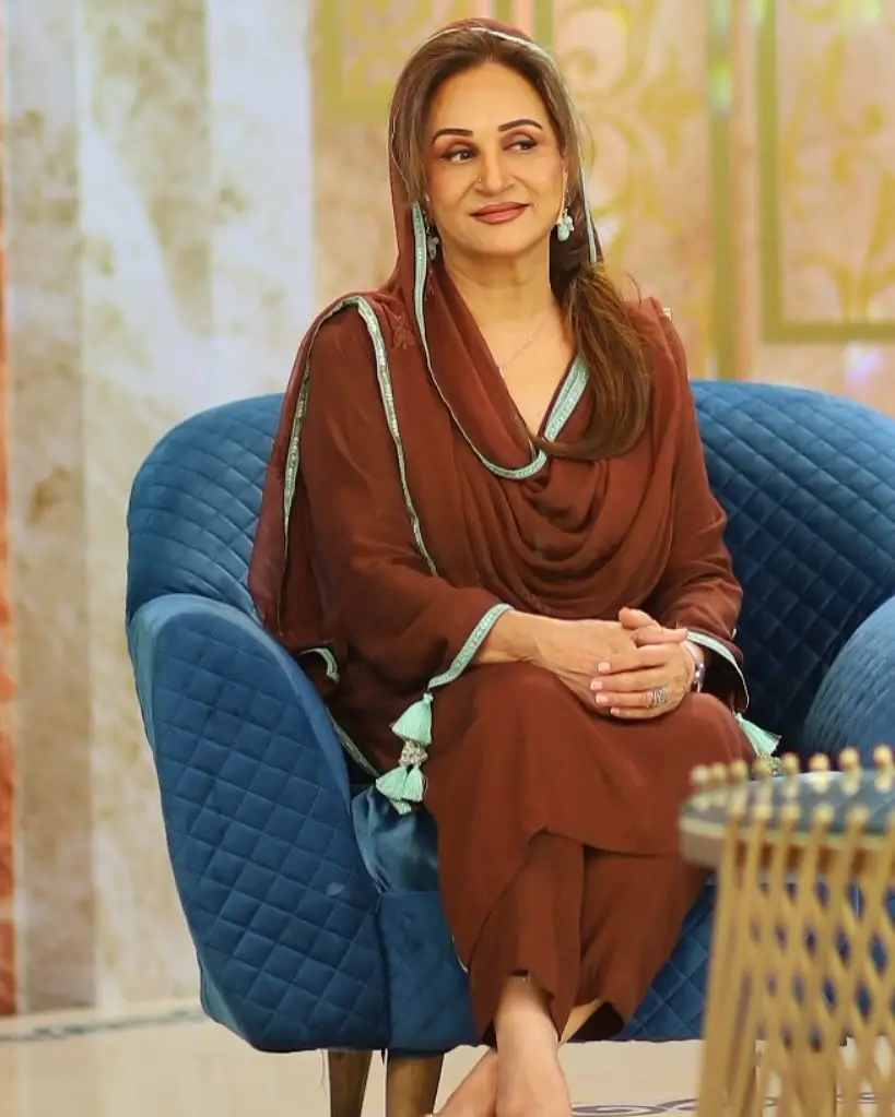سینئر اداکار جو اب بھی پاکستانی ڈراموں پر حکمرانی کر رہے ہیں