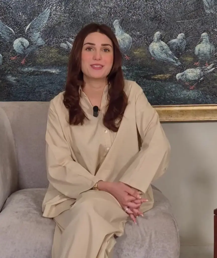 حنا طارق نے انکشاف کیا کہ وہ پاپا کی شہزادی ہے