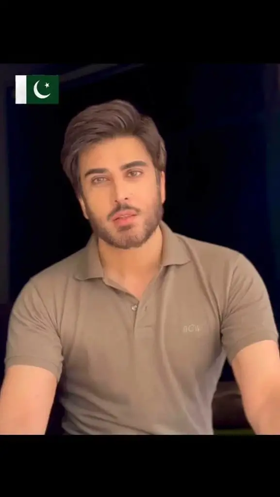 پاکستانی مشہور شخصیات مدرز ڈے 2025 کا جشن مناتی ہیں
