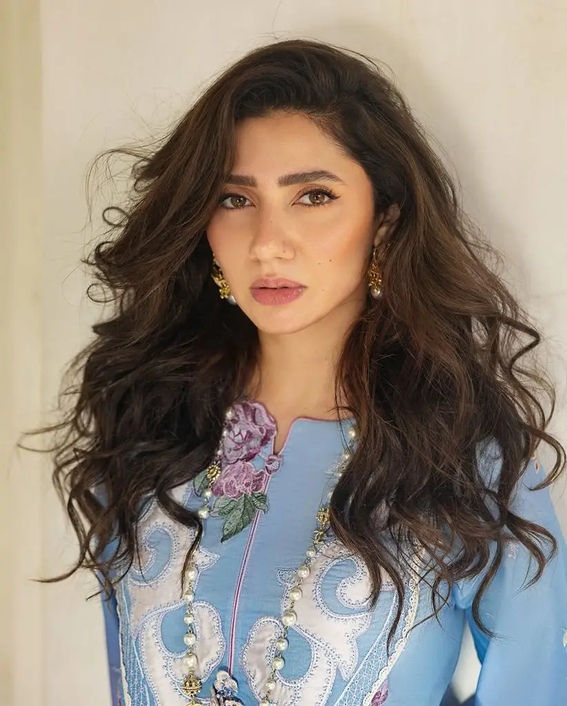 پاکستانی اداکاروں کے ہندوستان کے ساتھ رومانس کا عجیب معاملہ