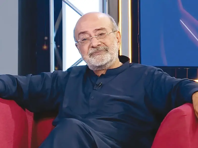 سینئر اداکار جو اب بھی پاکستانی ڈراموں پر حکمرانی کر رہے ہیں