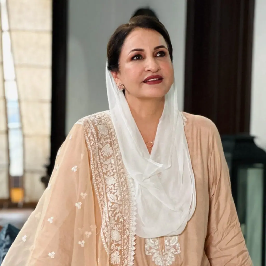 سینئر اداکار جو اب بھی پاکستانی ڈراموں پر حکمرانی کر رہے ہیں