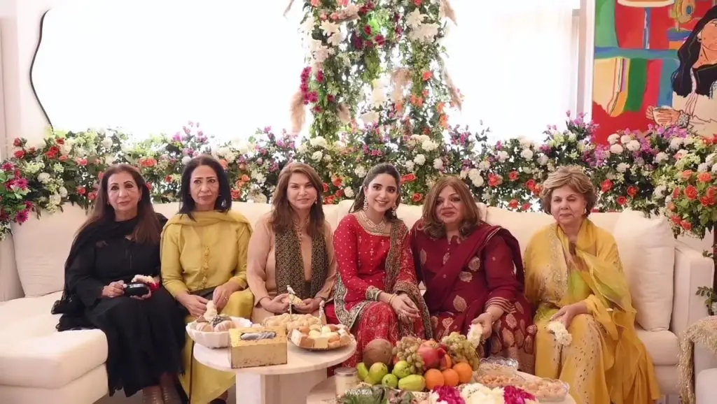 سبور ایلی نے خوبصورت خدا بھارائی ویڈیو کا اشتراک کیا