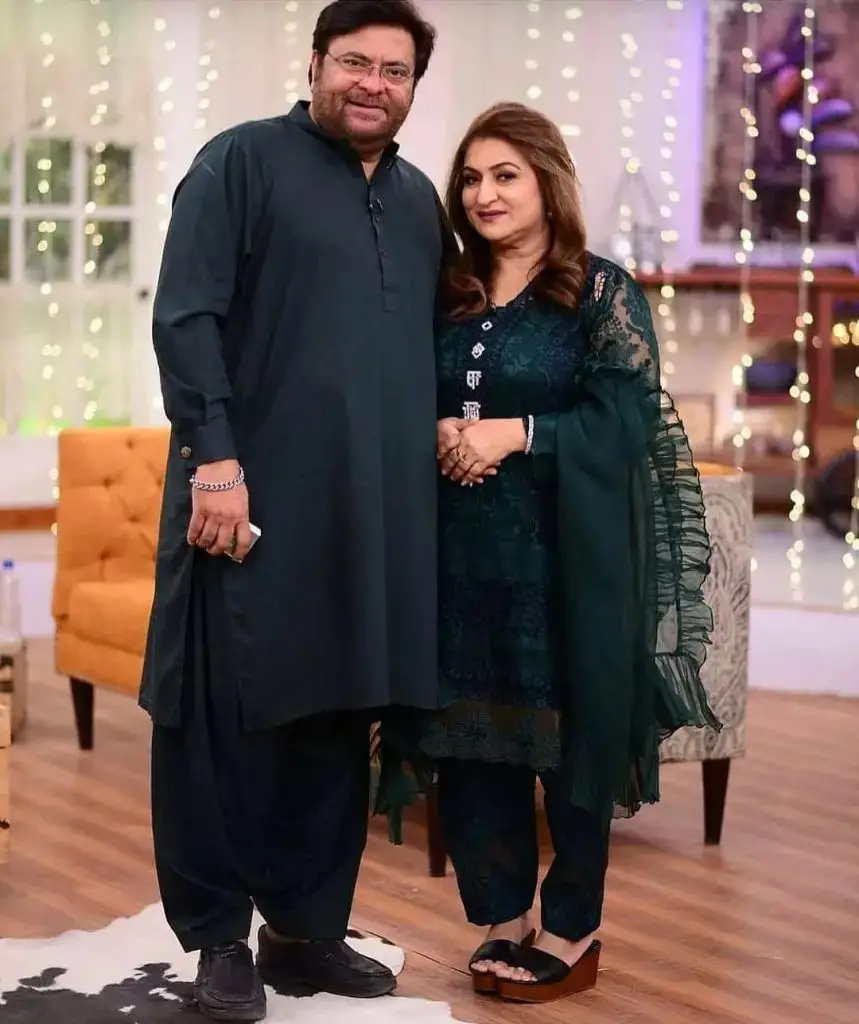 سینئر اداکار جو اب بھی پاکستانی ڈراموں پر حکمرانی کر رہے ہیں