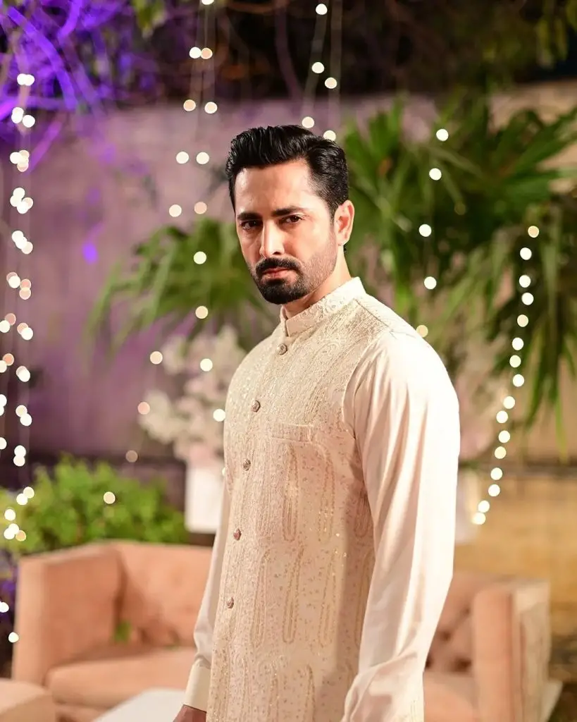 ڈینش تیمور نے مان مست مالنگ سے شادی کے خوبصورت بی ٹی کا اشتراک کیا