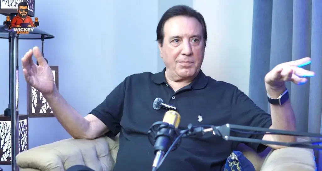 نادیہ خان اور عمیر عادل کو جاوید شیخ کا جواب