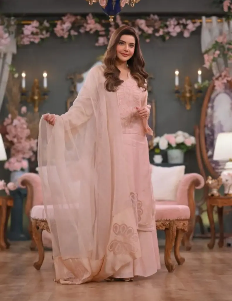 نڈا یاسیر نے انکشاف کیا کہ بری آنکھ نے اس کے کنبے کو کس طرح متاثر کیا