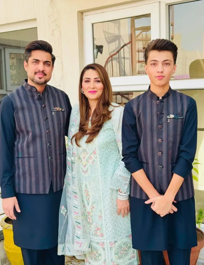 قرات ال آئن اکرار کے والدین کے نکات اور سنبھالنے والے بیٹے پیہلاج