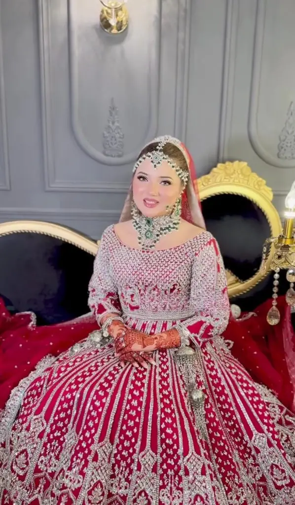 رابیکا خان اور حسین ٹیرین نیکاہ تصاویر