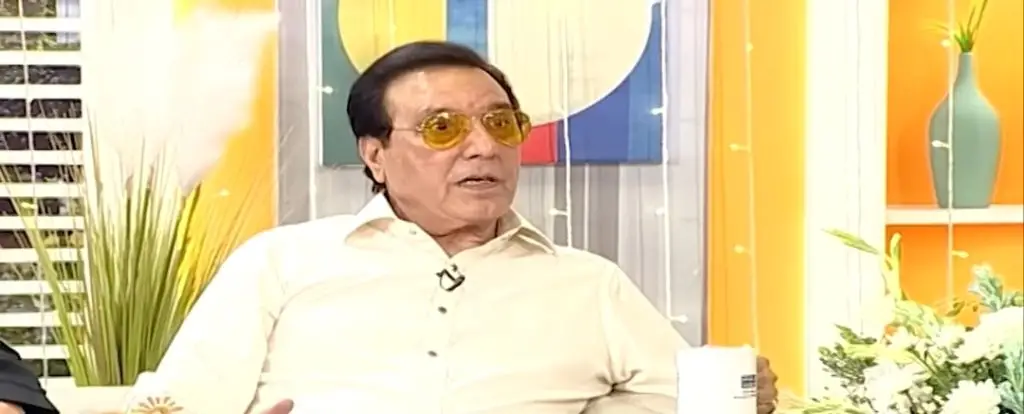 ماضی کے پاکستانی ہیرو میرا کے بارے میں دلچسپ کہانیاں بیان کرتے ہیں