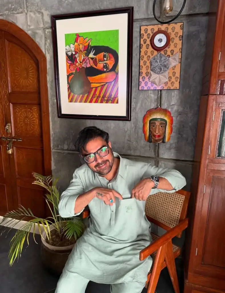 یاسیر حسین کا عوام کے بارے میں بیوی کا جواب بیوی اقرا عزیز کے بارے میں