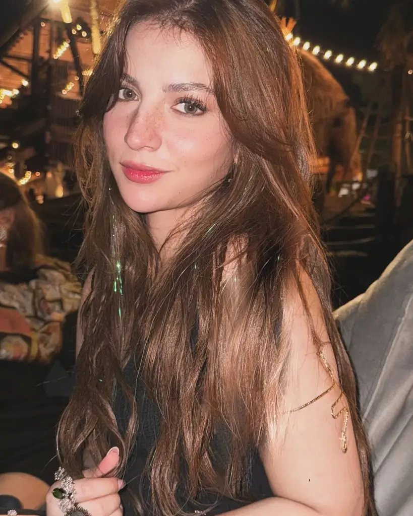 ڈینیئر موبین کو ماں کے ساتھ تھائی لینڈ میں تعطیلات حاصل ہیں