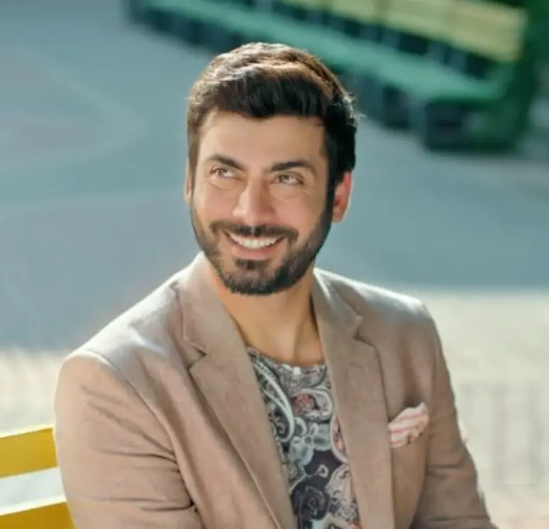 HSY نے فواد خان کا دفاع کیا