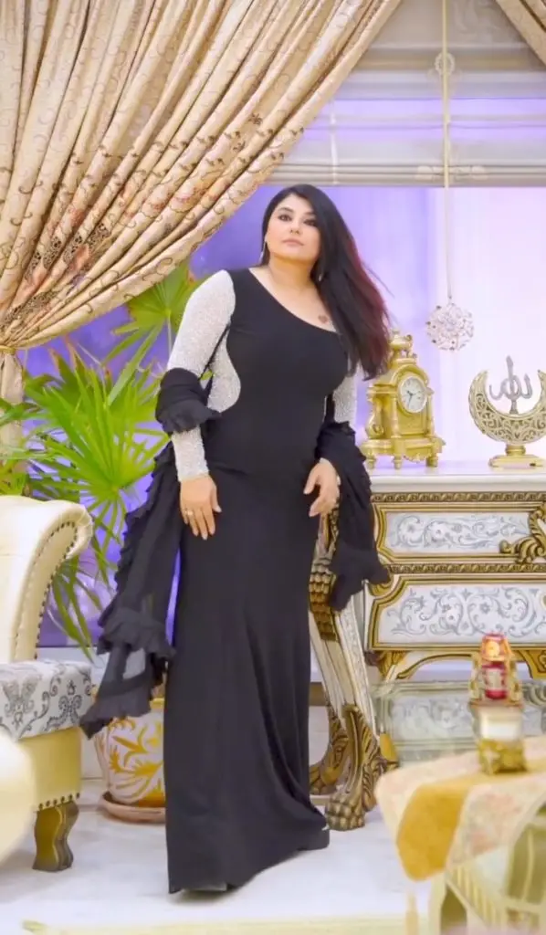 جاوریا سعود نے مداحوں کے ساتھ سالگرہ کی ویڈیو شیئر کی