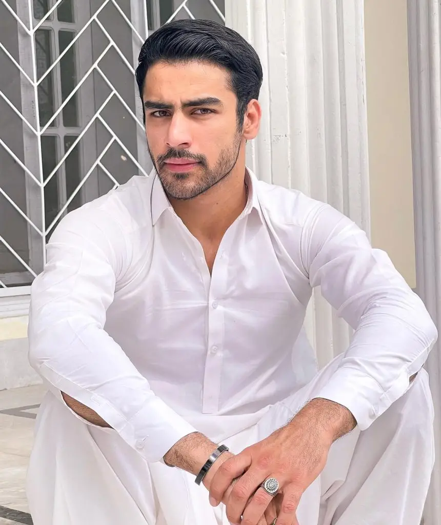 خوشی خان کی شادی کے بیان کو ردعمل کا سامنا ہے