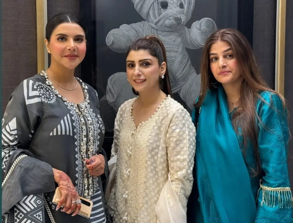 عید العزہ ڈے 2 سے ندہ یاسیر کی تصاویر