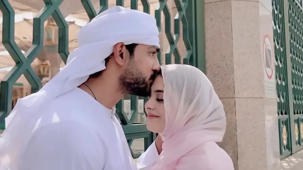 عمر شاہ زاد مدینہ میں اپنے نیکہ کے بارے میں کھل گئے