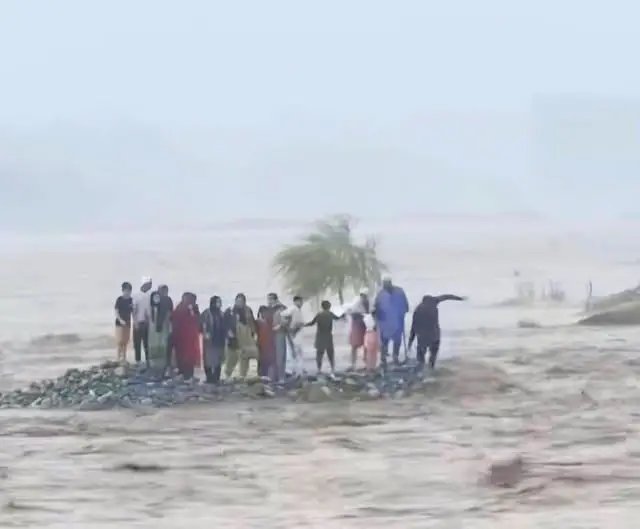 پاکستانی مشہور شخصیات جو سوات کے سانحہ پر دل سے دوچار ہیں