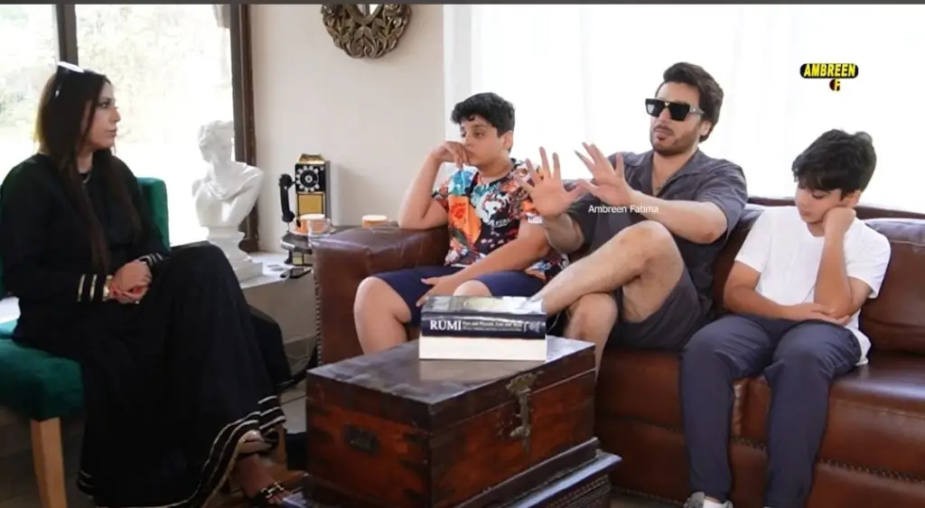اپنے بچوں کے لئے احسن خان کے سخت قواعد
