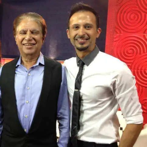 علی کازمی نے 81 ویں سالگرہ کے موقع پر فادر راحت کازمی کی خواہش کی