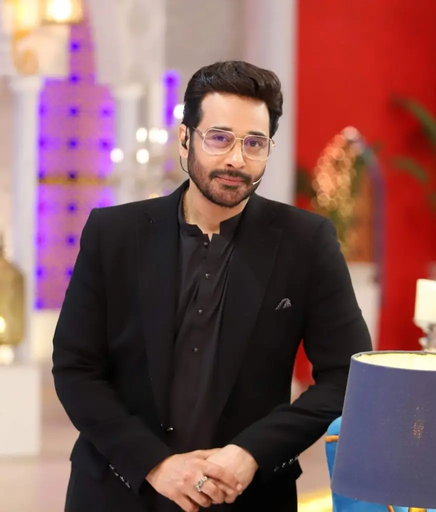 فیسل قریشی ڈرامے جو یہ ظاہر کرتے ہیں کہ وہ استقامت کا بادشاہ ہے