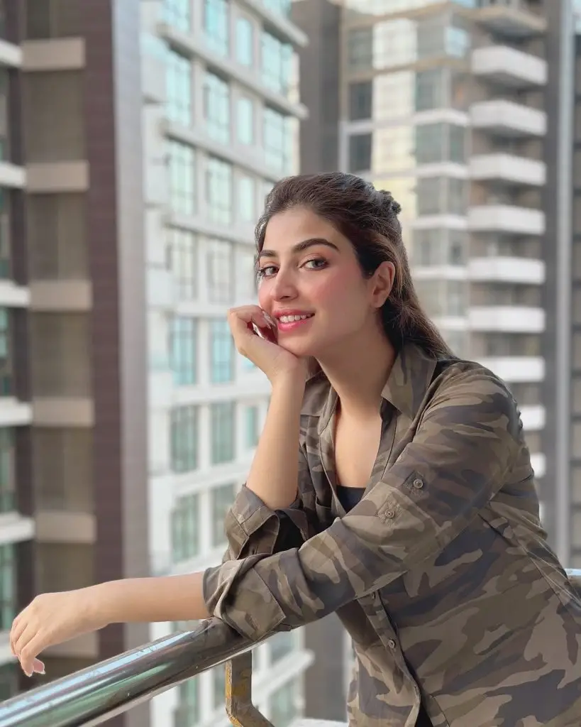 سبا فیصل کے لئے کنزا ہاشمی کا عظیم الشان اشارہ