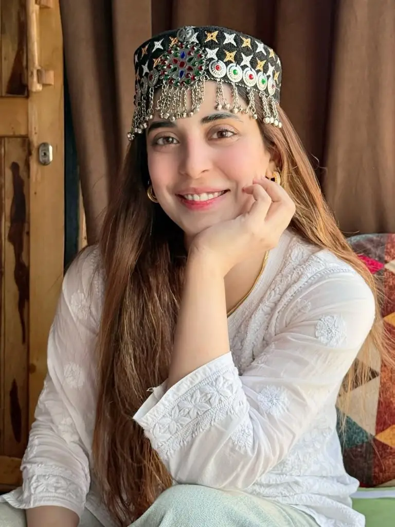 سکارڈو میں اروا ہاکین اور فرحان سعید تعطیلات