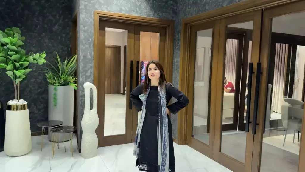 ڈکی بھائی 10 کروڑ ہاؤس ٹور