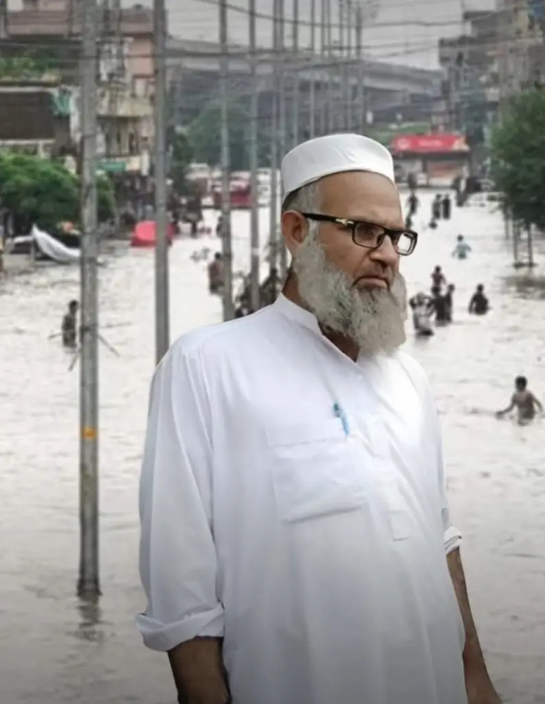 سیلاب کے درمیان سوات کے پرنسپل نے جان بچانے کے فیصلے پر سراہا
