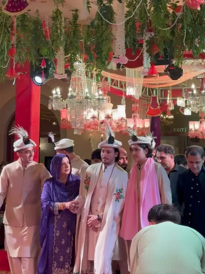 شادی کے رقص پر حسن رحیم کی گلگت کی جڑیں چمکتی ہیں