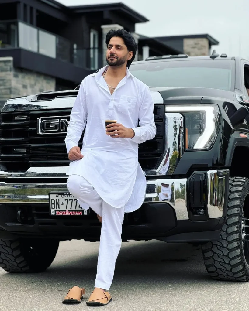 ہندوستانی پنجابی فلم میں عمران اشرف کا اداکاری کا مقابلہ