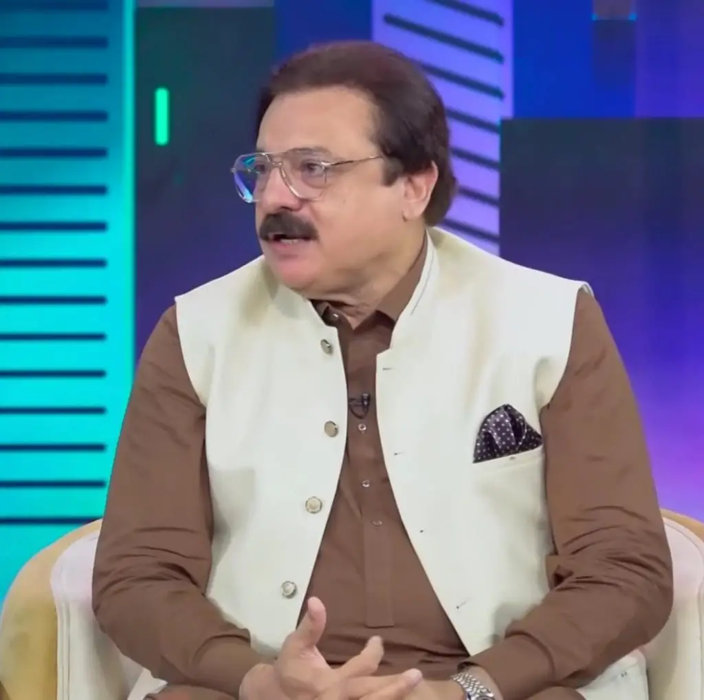 محسن گیلانی نے صرف پاس تم ہو کی اصلیت پر سوال کیا