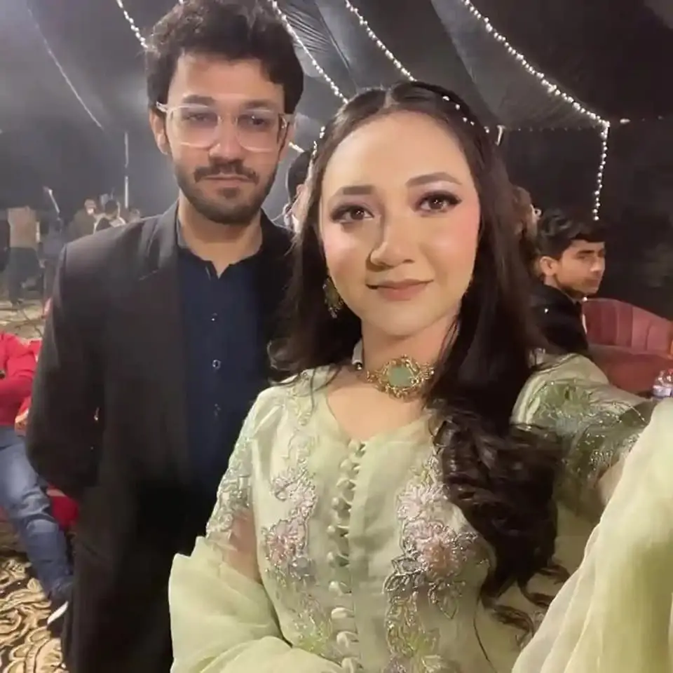 ڈاکٹر افیون قیصر کا شادی کے مسائل سے متعلق رجب بٹ اور ایمن کو مشورہ