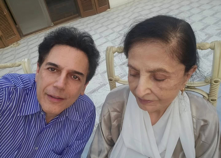 نازیہ حسن اور زوہیب حسن کی والدہ کا انتقال ہوگیا